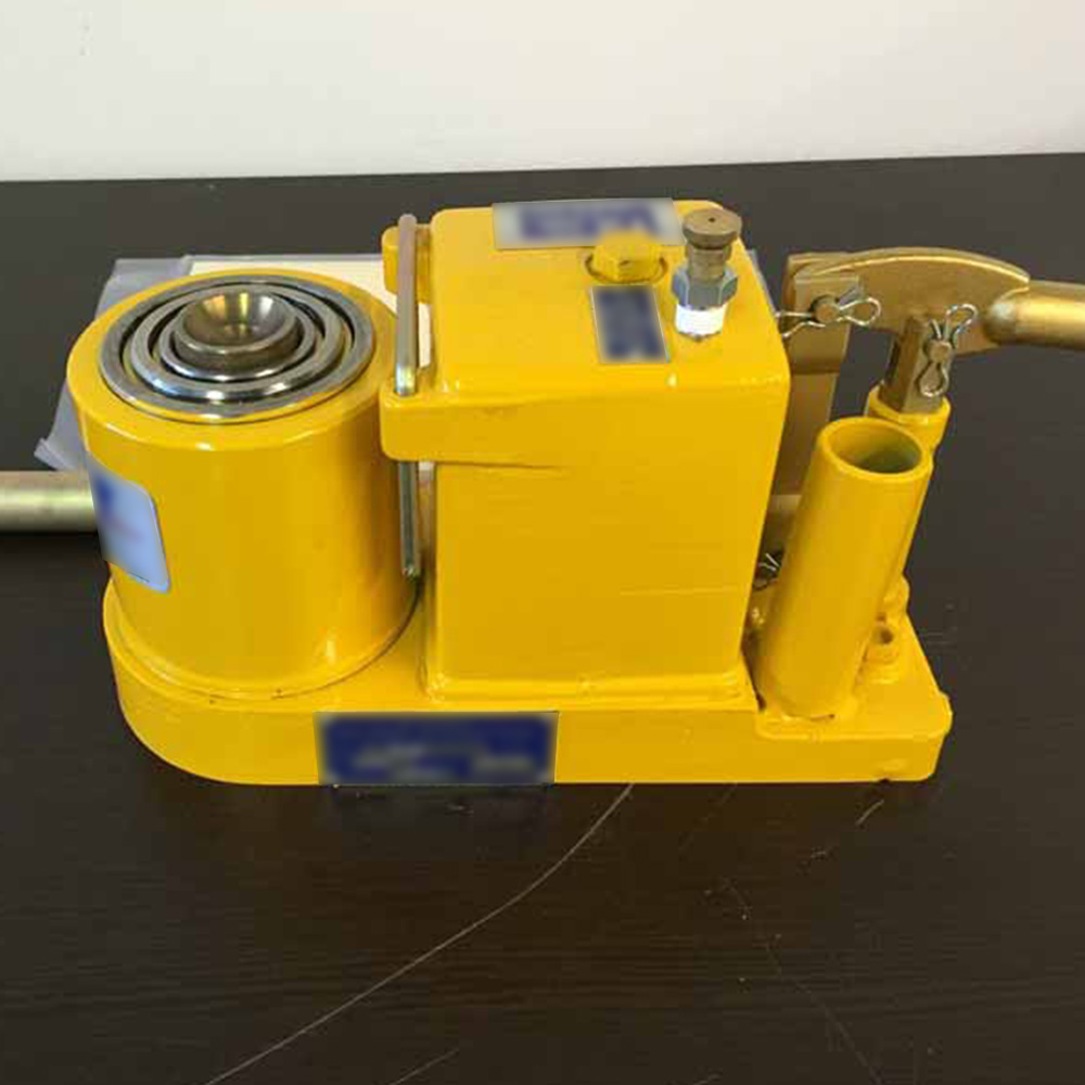 Axle Jack Rd Engineering Service 3 STAGE AXLE JACK – 12 TON MODEL 64200S – FixPro Distribution Corp